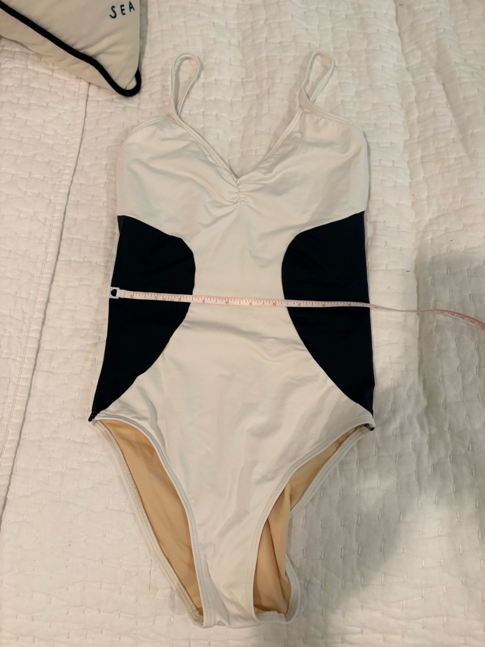 JOG Paris Black & White One-Shoulder One-Piece Swimsuit | Size US 6/8